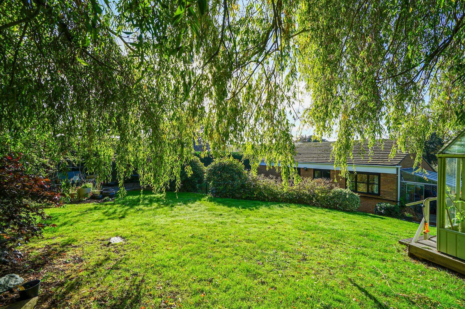 Chestnut Hill, Leighton Buzzard Quarters Estate Agents